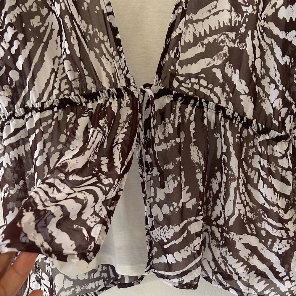 Alyx Brown and White Patterned Blouse - Picture 8 of 8